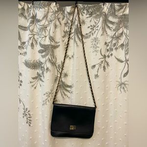 Black crossbody purse